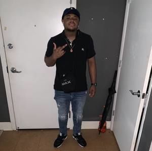 Meet your Posher, Kemony